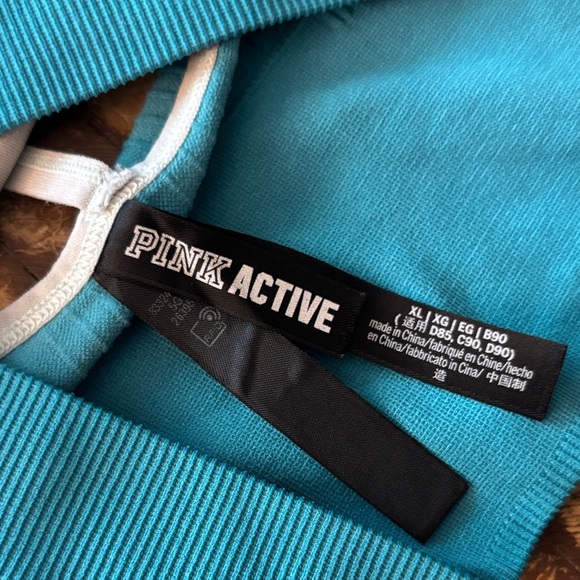 PINK Victoria's Secret Teal Ombre Ribbed Bralette - Picture 2 of 2